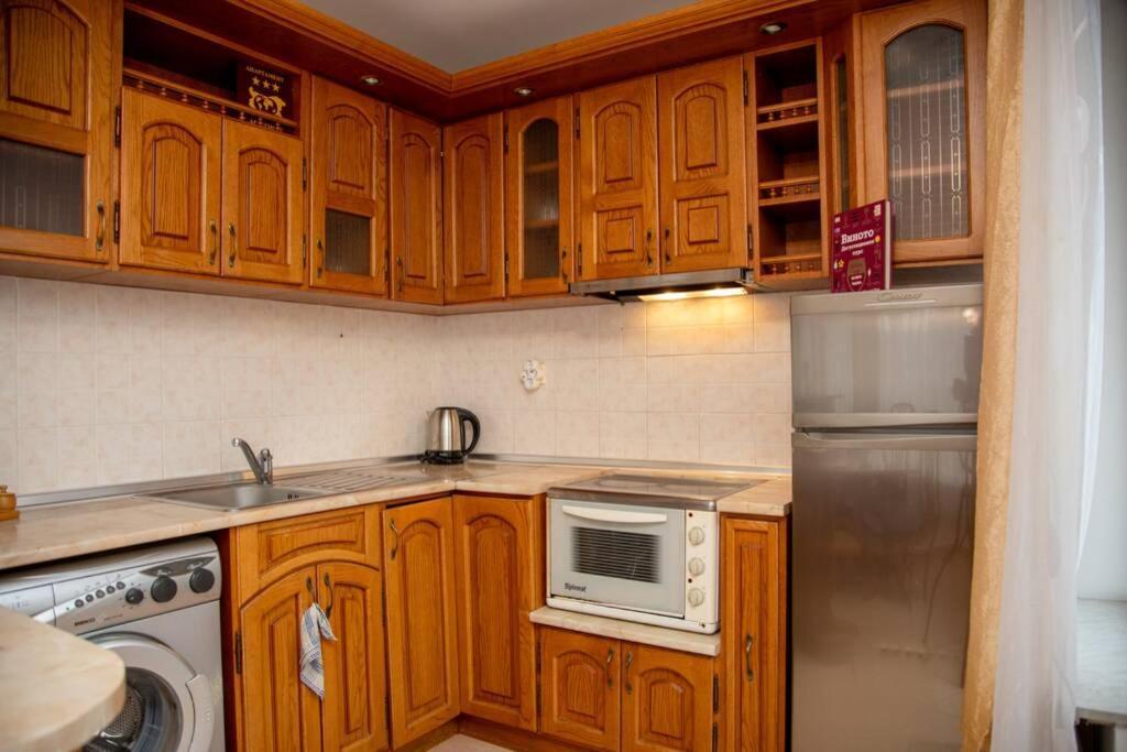 Convenient 1-Bedroom Flat Next To Harmanite Beach Созополь Экстерьер фото